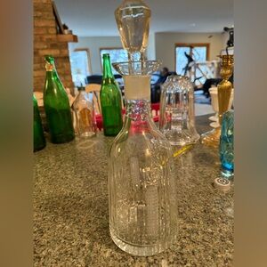 Cut Crystal Glass Decanter with Stopper - Clear. New!